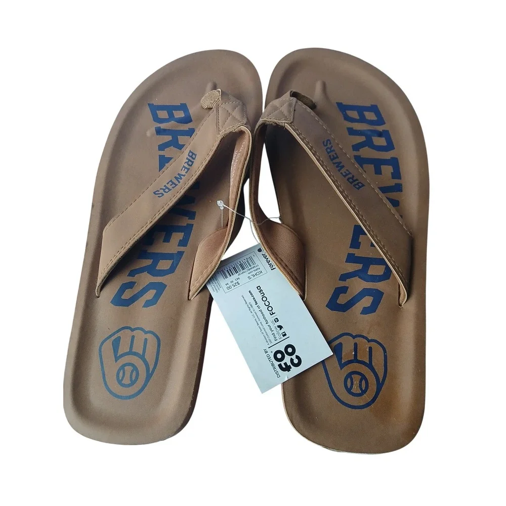 FOCO Milwaukee Brewers MLB Mens Tan Blue Flip Flop Sandals Size Large L New